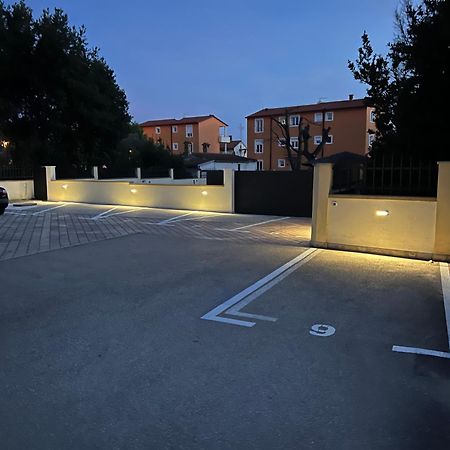 Apartment Igor 3 **** Medulin Exterior photo